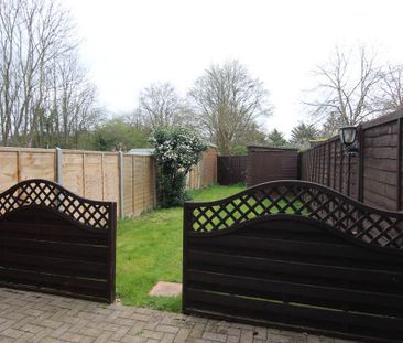 2 bedroom terraced house to rent - Photo 1