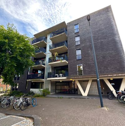 Appartement te huur: Johan Huijsenstraat 40 1087 LC Amsterdam - Photo 1