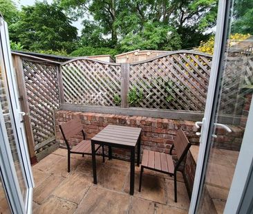 Richmond Road - Studio for 26/27 - Photo 3