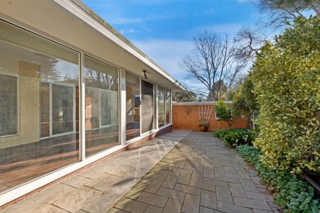 7 Nevada Street, Balwyn North VIC 3104 - House For Rent | Domain - Photo 4