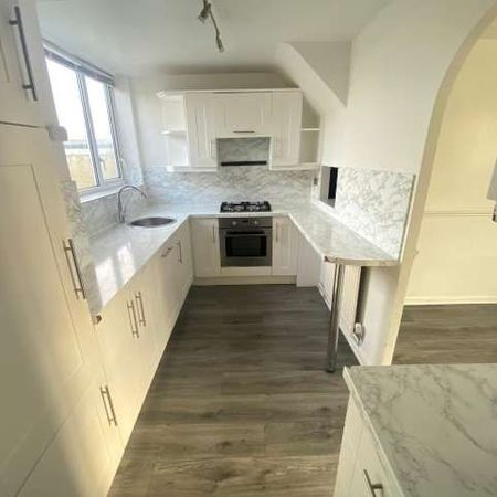 3 bed terraced house to rent in Longfellow Walk, Hartlepool, TS25 - Photo 3