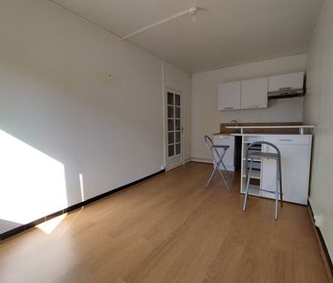 Location Appartement 1 pièce 21m² LILLE 59000 - Photo 1