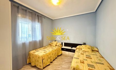 3 BEDROOM PENTHOUSE - TORREVIEJA - Foto 3