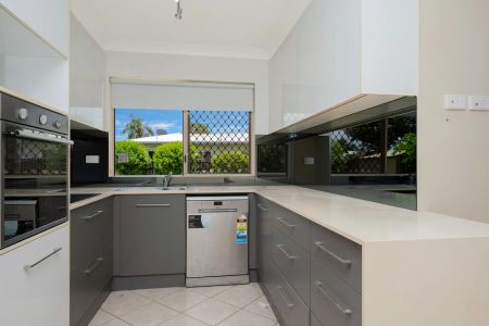 Comfort and Convenience at your Fingertips - Photo 4