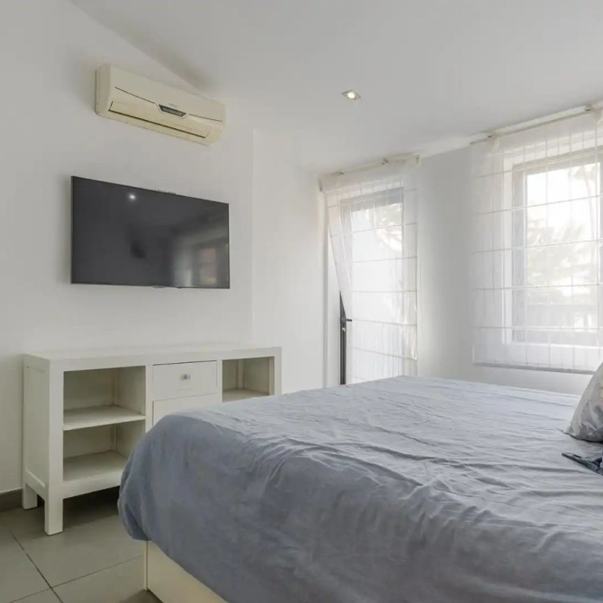 Casa o chalet de alquiler en Calle de Los Pinos, 3, San Agustín - Bahía Feliz - Photo 1