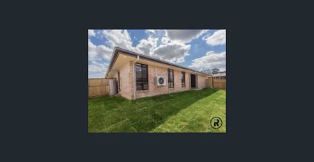 Modern and Charming Rental Property Brassall - Photo 4