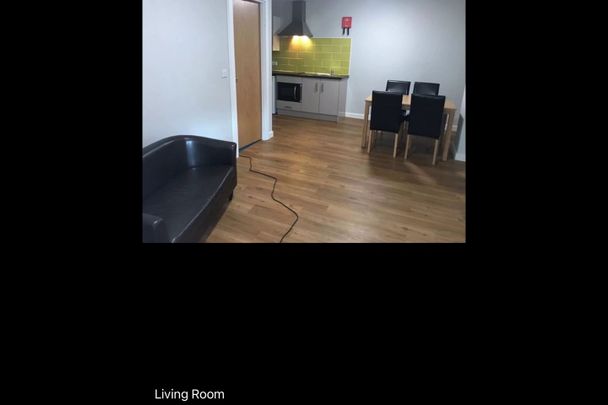 1 Bed Flat, Queen Street, S1 - Photo 1