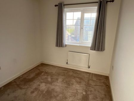 3 bedroom detached house to rent - Photo 2