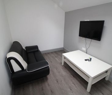 Union Court Flat 3, Union Street, PRESTON, Lancashire PR1 2HD - Photo 1