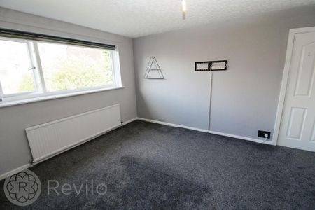 3 bedroom detached house to rent - Photo 5