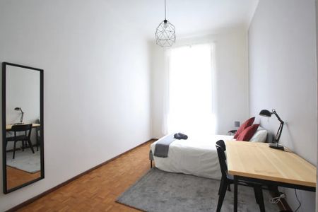 Via Gustavo Modena, Milan, Lombardy 20129 - Photo 2