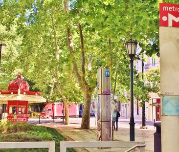 LISBON CENTER / METRO AVENIDA apart. T1 + 1 equipped kitchen - Photo 1