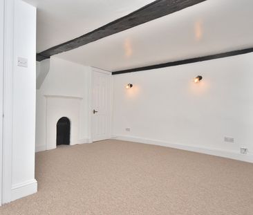 2 bedroom flat to rent, - Photo 2