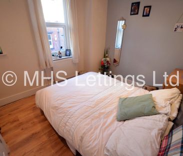 6 Bedroom Mid Terraced House for rent in Hartley Grove - Photo 6