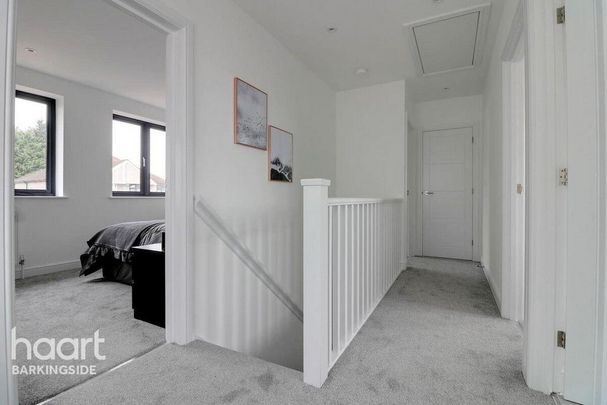 3 bedroom terraced house to rent - Photo 1