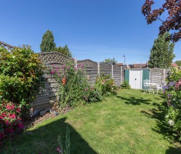 Castle Street, Greenhithe, DA9 - Photo 1