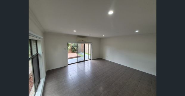 Seamless Modern Living - Photo 1