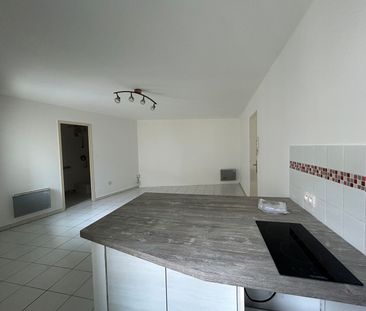 Location appartement 1 pièce, 29.70m², Marguerittes - Photo 4