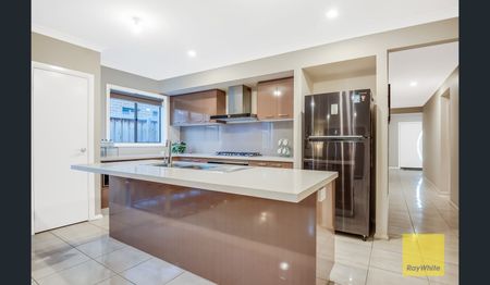 Stunning Family Home in Great Location - Photo 4