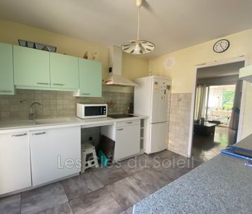 Location Maison 4 pièces 76m² BRIGNOLES 83170 - Photo 1