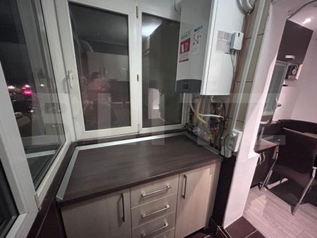 Apartament 2 camere, decomandat, Craiovita Noua - Fotografie 2