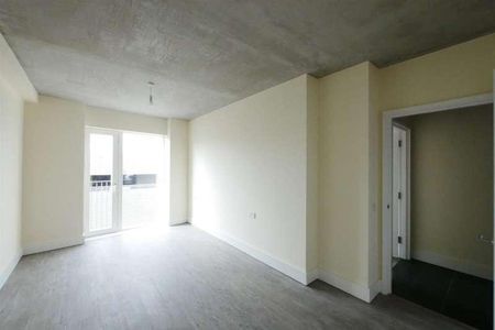 South Street, Romford, RM1 - Photo 3