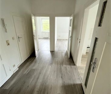 IN SANIERUNG! 3-Zimmer für die kleine Familie! Mietbeginn ab 01.02.... - Foto 3