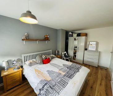 3 bedroom terraced house to rent - Photo 5