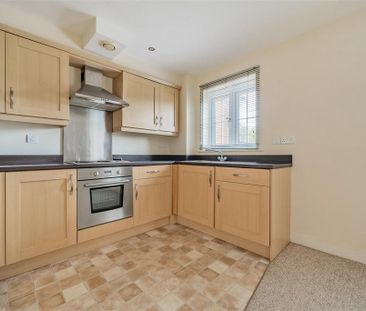 2 bedroom flat to rent - Photo 4