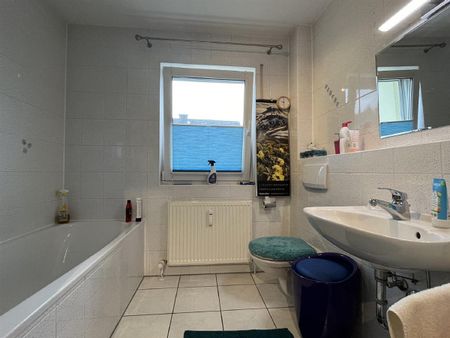 Gemütliche 3-Zimmer-Wohnung mit Balkon in ruhiger Lage von Unterferrieden (Ortsteil Burgthann) - Foto 3