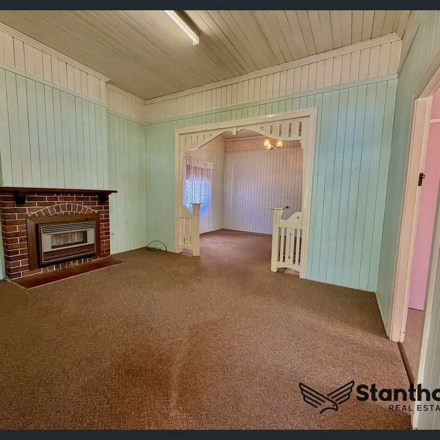 Old-World Character Meets Everyday Comfort — 8 Denham Street, Stanthorpe - Photo 1