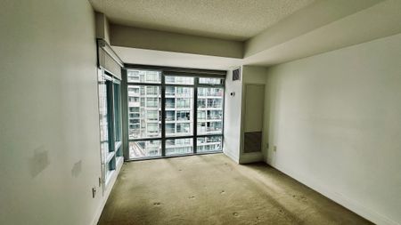 For Lease - 2181 Yonge Street Unit# 909, Toronto, Ontario - Photo 3
