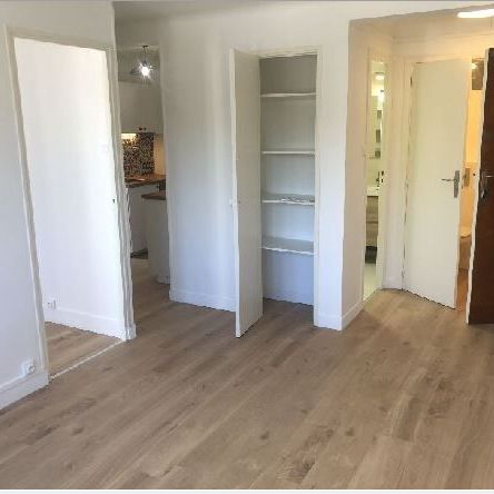 Appartement 2 pièces 35m2 MARSEILLE 8EME 760 euros - Photo 1