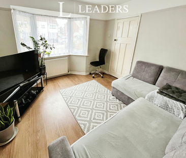 3 bedroom house to rent - Photo 2