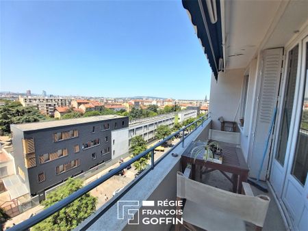 APPARTEMENT T3 - MEUBLE - 68.70m²- VILLEURBANNE - Photo 2