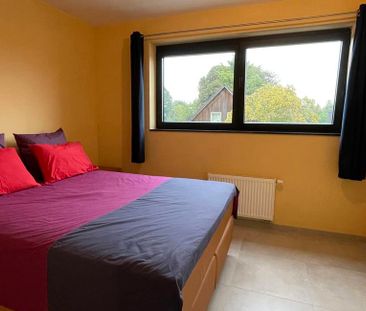 Appartement te huur in Nieuwerkerken voor € 850 met 2 slaapkamers - Photo 2