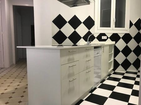 Ronda de Sant Antoni, Barcelona, Catalonia 08001 - Photo 3