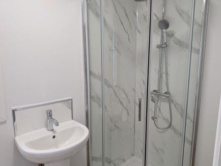 1 bedroom park home to rent - Photo 5