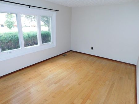 FOR RENT – 26 Convoy Avenue, Halifax, Nova Scotia - Photo 5