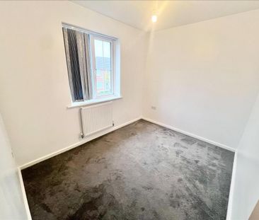 2 bedroom semi-detached house to rent - Photo 3