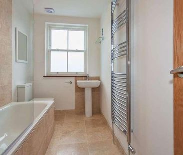 Station Road, Twyford, RG10 - Photo 4