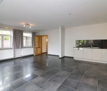 Recente woning met vier slpk, tuin, garage op rustige locatie te Ho... - Foto 2