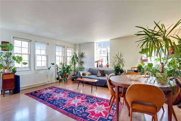 Lansdowne Drive, London, E8 - Photo 1