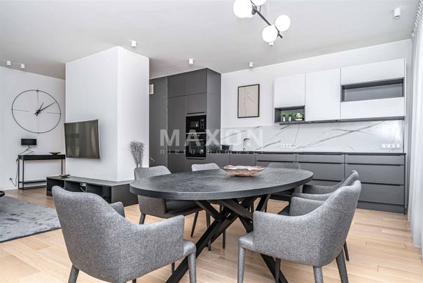 Komfortowy klimatyzowany apartament w Centrum - Photo 1