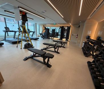For Lease - 1 FAIRVIEW Road Unit# 2713, Mississauga, Ontario - Photo 1