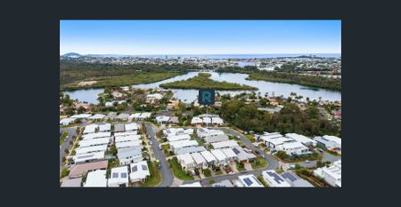 EASY CARE FAMILY HOME - Photo 5