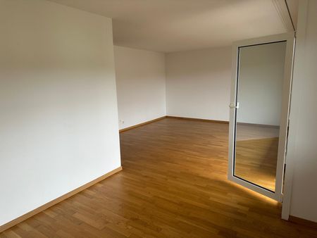 4.5 Zi Wohnung in Lyssach - Wohnen an schöner Lage - Photo 2
