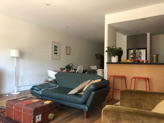 Port Melbourne - Photo 1