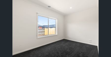 Brand New Family Home - Photo 2