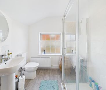 2 bedroom detached house to rent - Photo 4